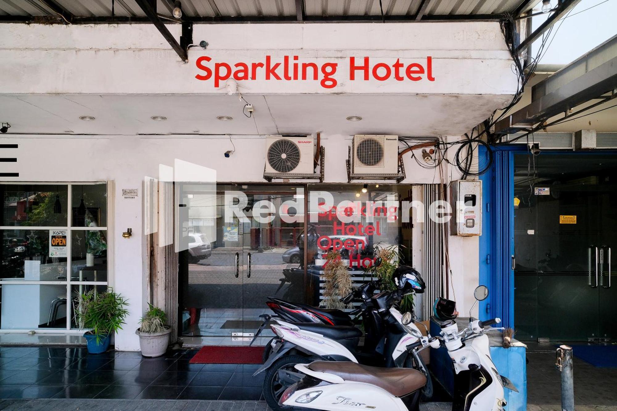 Reddoorz At Sparkling Hotel Sorabaya Extérieur photo